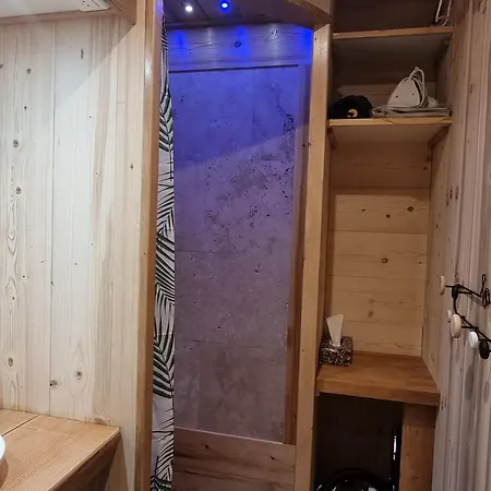 Studio Renove, Pied Des Pistes Avec Balcon Expose Sud Appartement *